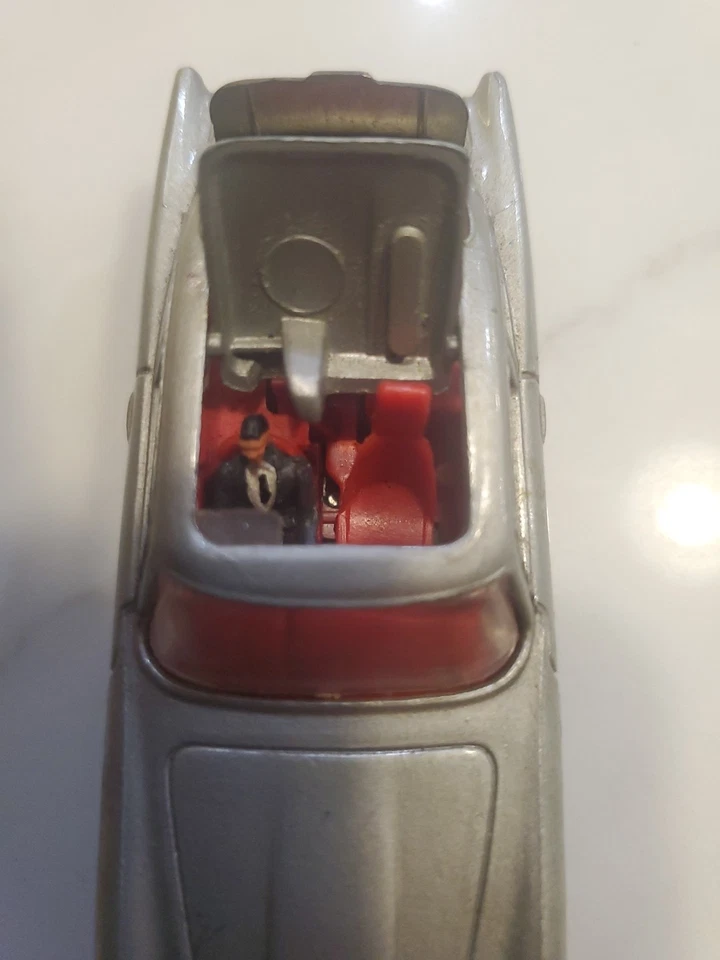 Corgi Toys James Bond 007 Aston Martin DB5 Silver Model Car Vintage - Image 3 of 4