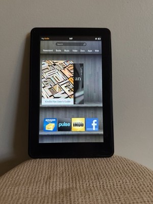 Amazon Kindle Fire 1st Generation 7'' Tablet 8GB Wi-Fi D01400 Tested Working