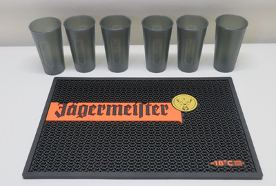 Jägermeister Barmatte Abtropfmatte Groß ca. 44 cm x 29 cm +  6x 0,3L Becher
