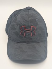 Under Armour Youth Fitted SM/MD Gray Black Red Camo Baseball Cap Hat GUC READ