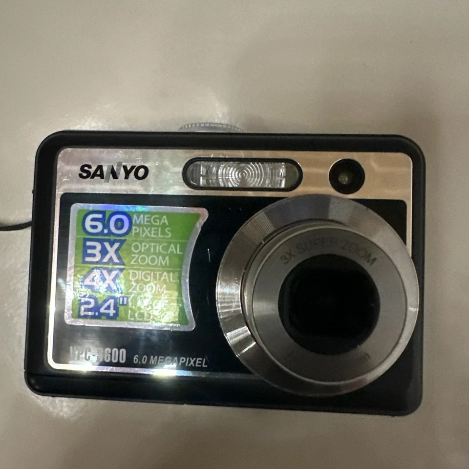 Sanyo VPC-S600 6.0MP Digital Camera Black 3x Zoom – Tested, Works - Image 4 of 4