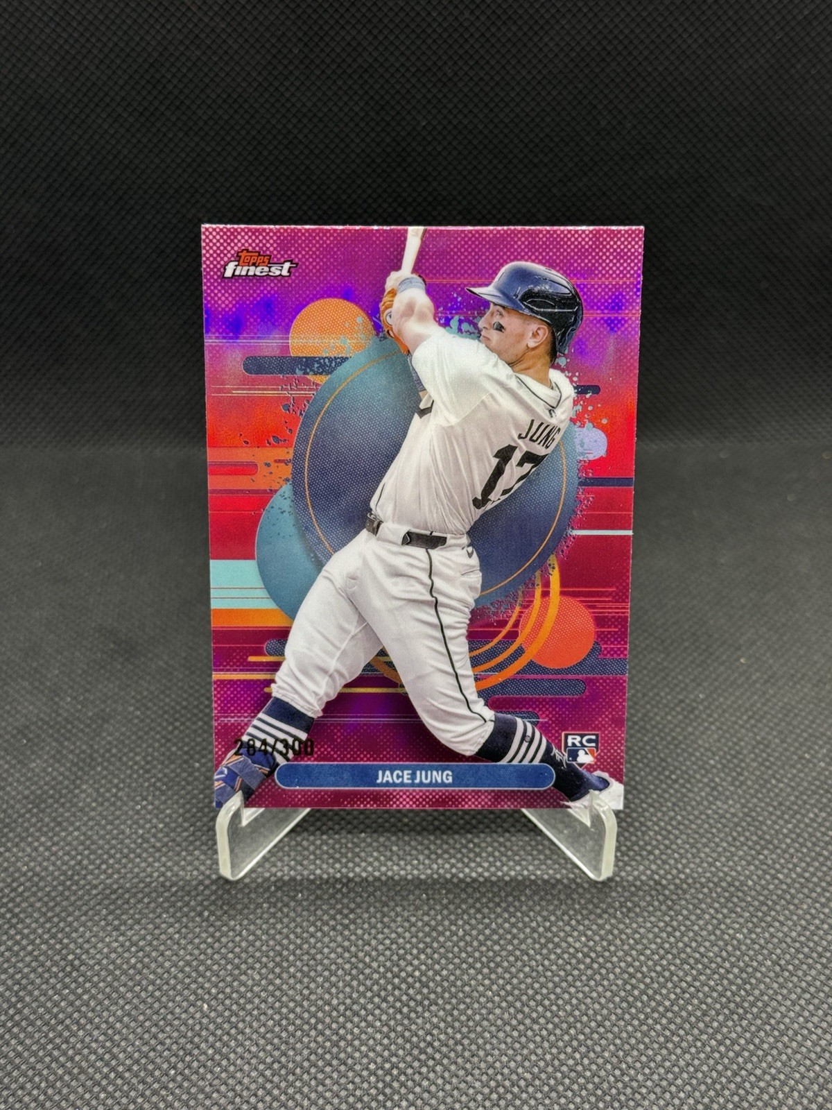 2025 Topps Finest - Uncommon Jace Jung #191 Magenta Refractor /300 (RC)