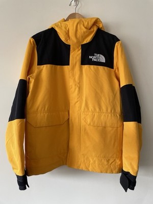The North Face Men's Cypress Insulated Jacket Summit Gold Size small