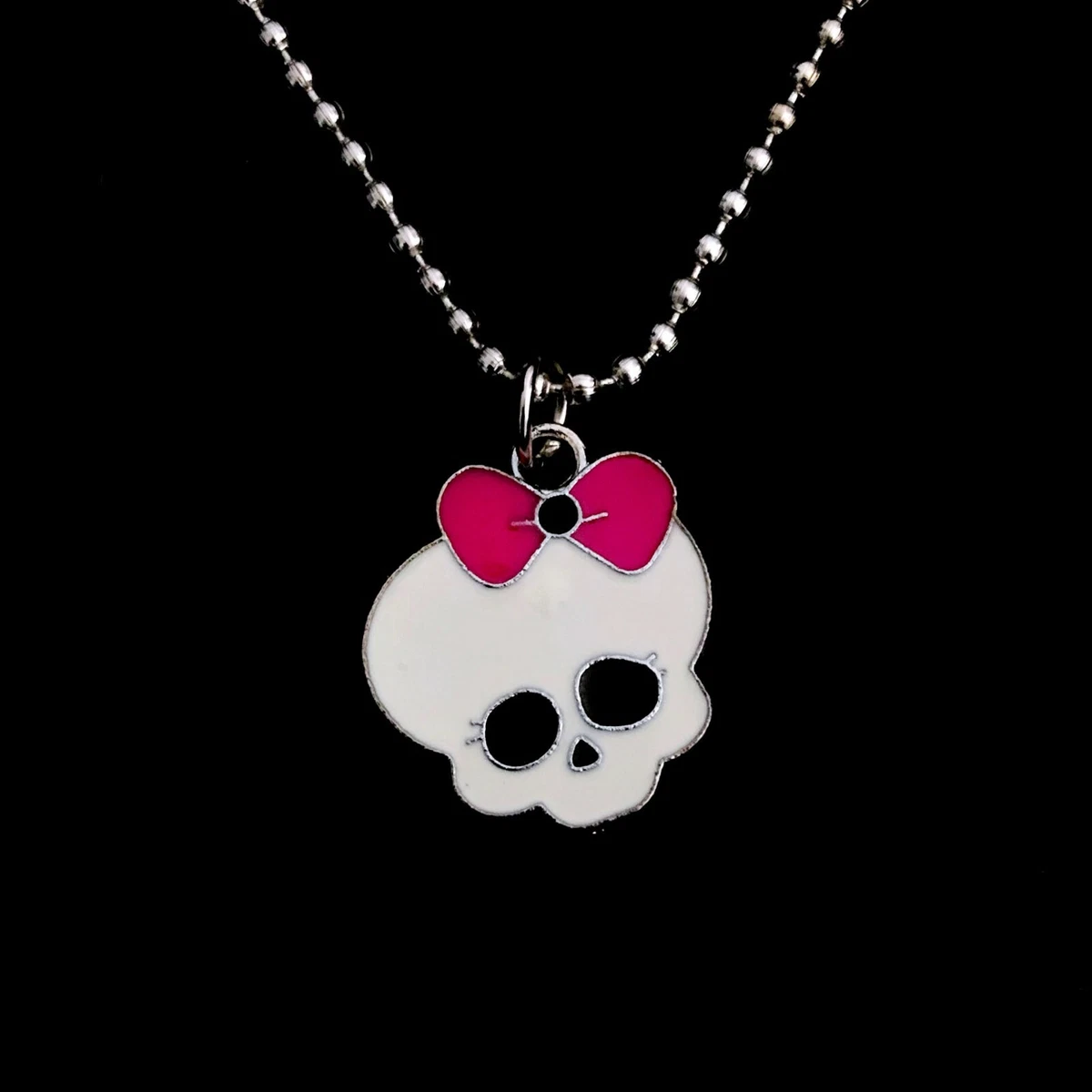 Gothic Punk 90s Y2K Emo Rock Metal Pink Bow Skull Pendant Ball