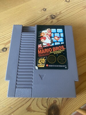 Super Mario Bros Nintendo Cartridge 5 Screw Mattel Cart (Nintendo NES, 1983)