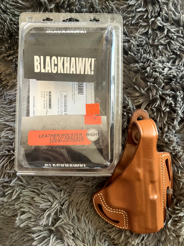 NEW NIP BLACKHAWK 3 SLOT PANCAKE SIZE 19 RH TAN EATHER HOLSTER S&W MP 9/40