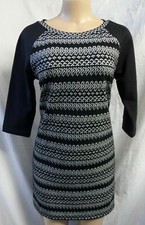 LOFT BLACK & WHITE GEO PRINT 3/4 SLEEVES SWEATER DRESS SIZE: LP NWT