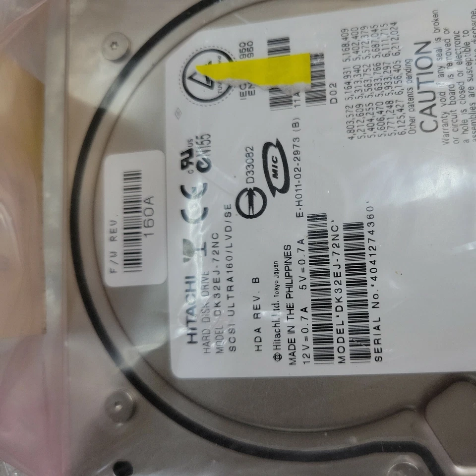 1 Hitachi DK32EJ-72NC 73.4GB 10K SCSI Hard Drive - Image 3 of 4