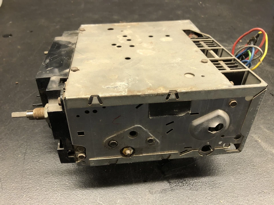 Chevrolet Impala Caprice Delco 1974 OEM radio AM FM Chevy Foto 2 de 4