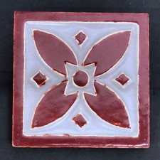 Mosaic Tile Co. Vintage Tile Floral