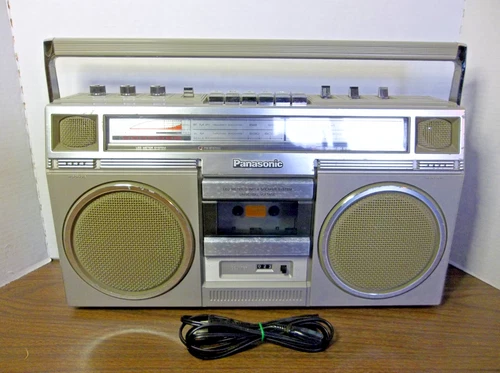 Vintage Panasonic RX-5030 AM / FM Stereo Cassette BoomBox Radio Recorder - WORKS