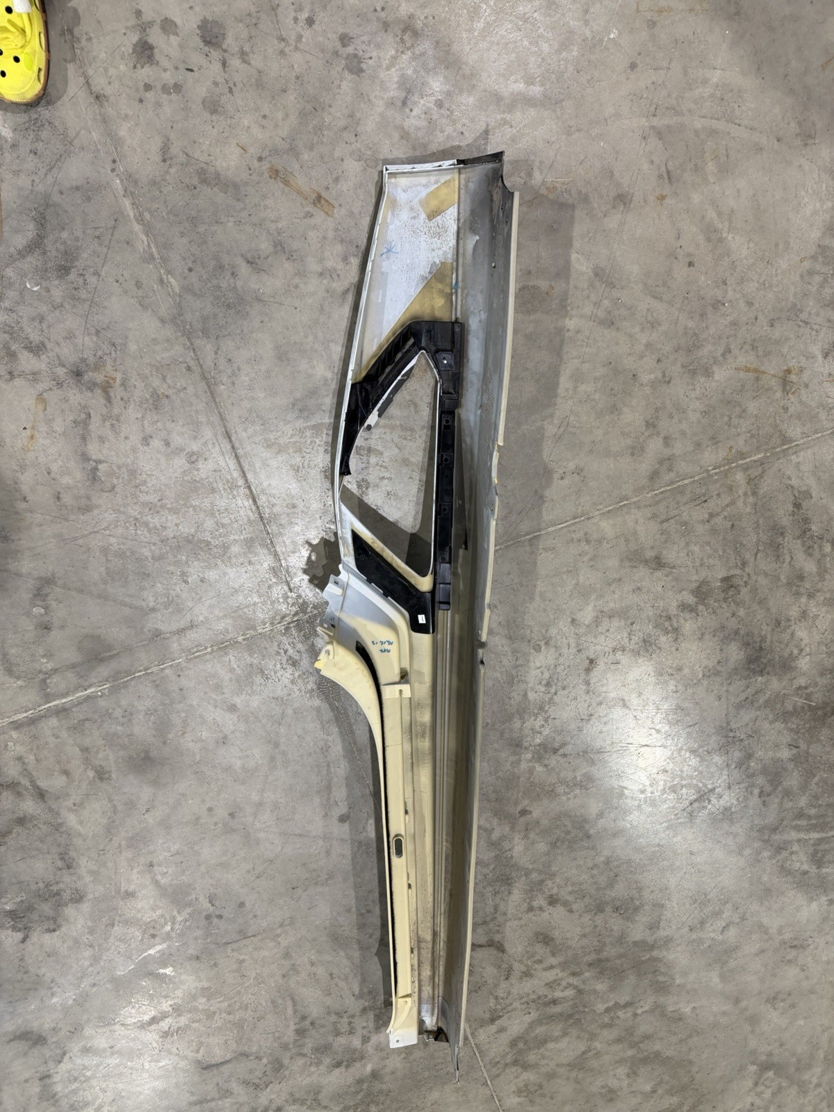 Lamborghini Huracan EVO Passenger Side Member, Sil, 4T0 853 534