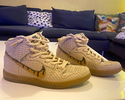 Nike SB Dunk High Herren Sneaker EU 42 Beige High Top Schnürung Skate