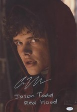 Curran Walters "Titans" AUTOGRAPH Signed 'Red Hood' 12x18 Photo ACOA
