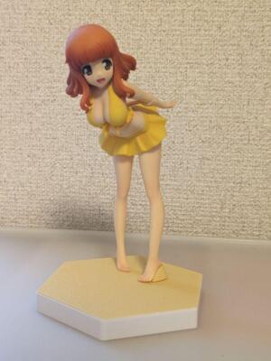 Beach Queens Girls und Panzer Takebe Saori 1/10 PVC Figure Wave