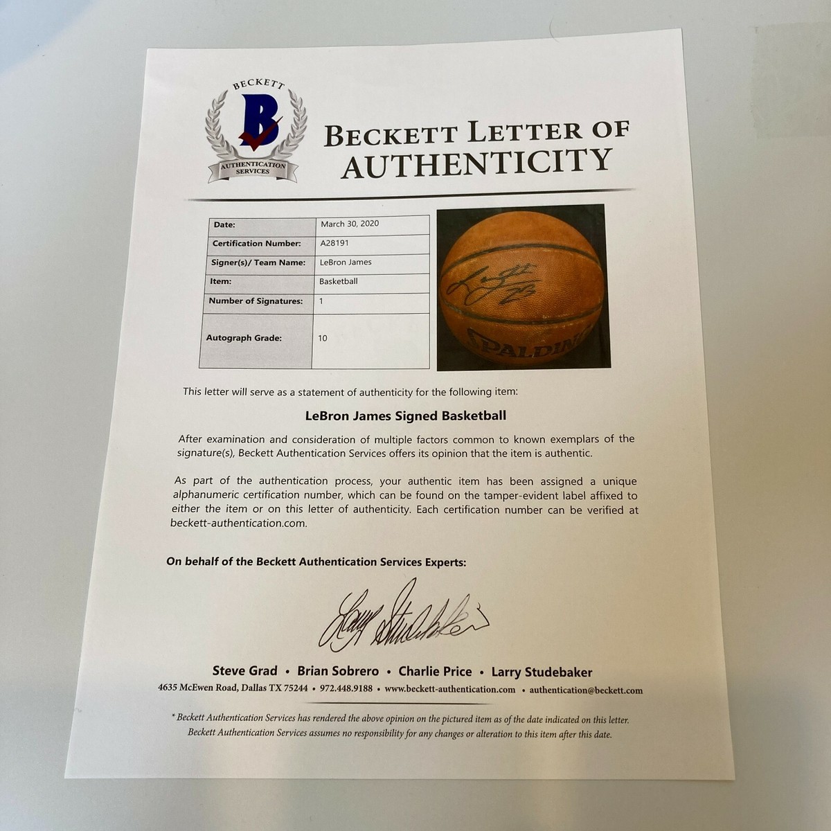Lebron James #23 Rookie Signed Game Used NBA Basketball Beckett