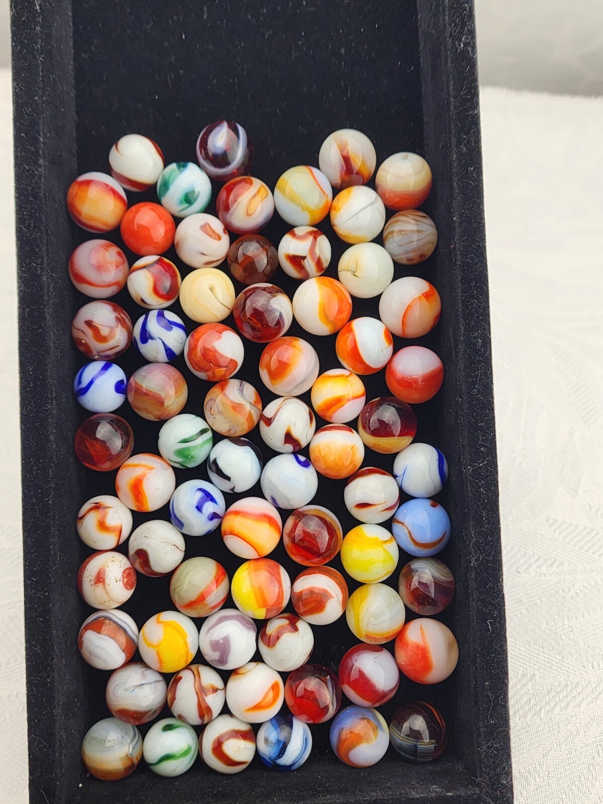 VINTAGE MARBLE LOT MARBLES COLLECTORS ESTATE LOT B4 Lot Of 70 AKRO