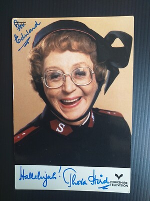 THORA HIRD LOVELY Signed Postcard  size photo  Excellent item 