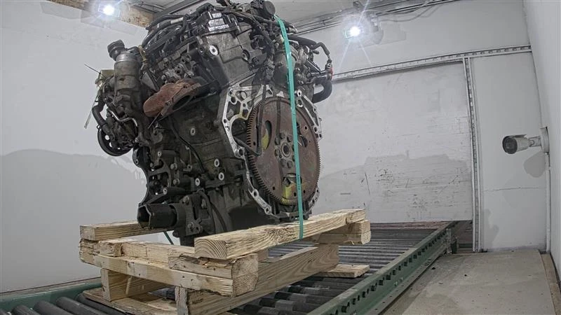 Conjunto completo de motor usado se adapta a: Cadillac Srx 2006 base 3,6 L VIN 7 octavo dígito Foto 2 de 4