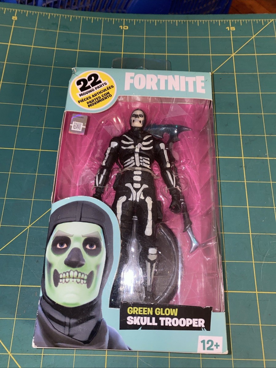 McFarlane Toys Fortnite Green Glow Skull Trooper (New