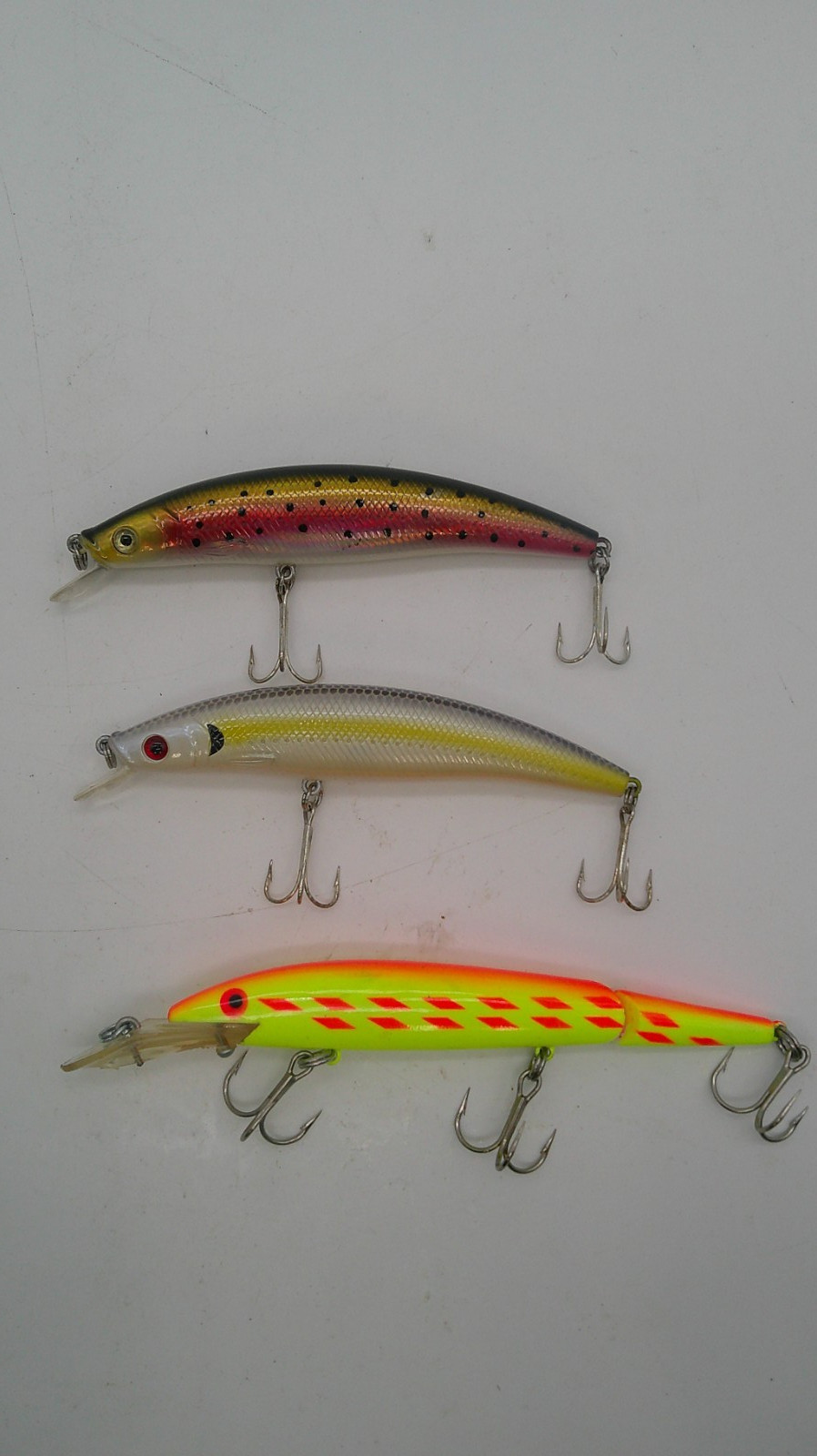 Lot of Various Crank Baits, Plugs, Hard Baits, in Plastic Plano Tackle Box - Image 8