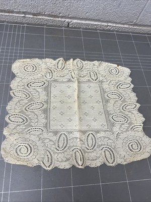 VINTAGE LACE DOILIE 1920s TABLE RETRO CAFE ART PLACEMAT