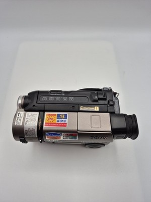 VINTAGE Sony Handycam Camcorder Video Camera CCD-TR516 Hi8 Made in
