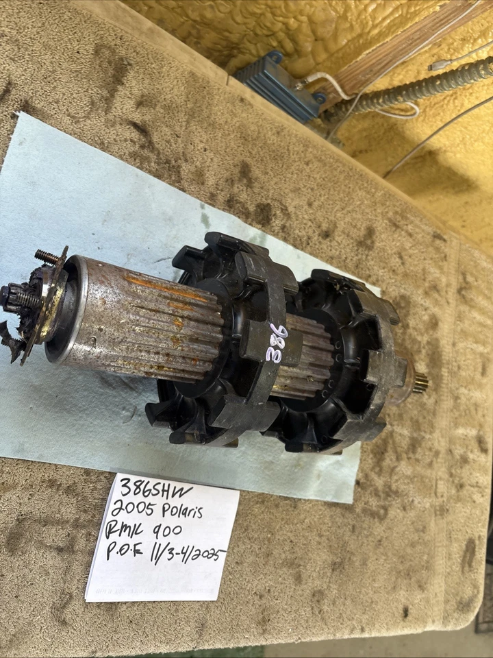 Карданный вал гусеничного драйвера 2005 Polaris Rmk 900 386 - Изображение 4 из 4