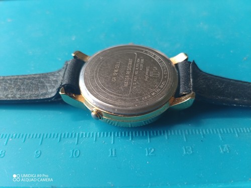 Reloj Acqua by Timex Indiglo Vintage Correa Cuero - Imagen 9 de 9