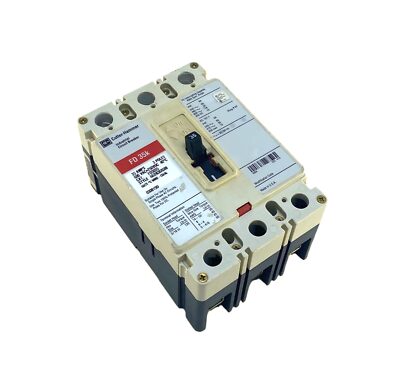 Cutler Hammer FD3035 3 Pole 35 Amp 600 Vac Circuit Breaker