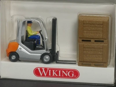 Wiking 6634028 Gabelstapler Still RX 70-25 1:87 H0 wie NEU! OVP 1706-22-02 - Bild 1 von 3