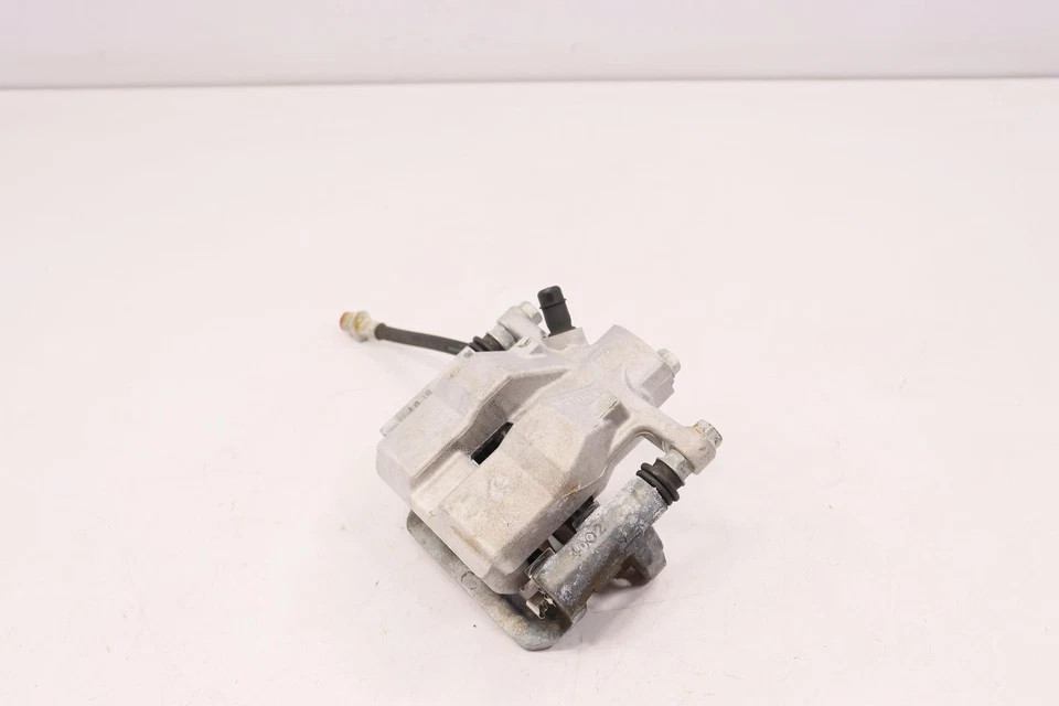 2015-2020 TOYOTA SIENNA PINÇA DE FREIO A DISCO TRASEIRA ESQUERDA DO LADO DO MOTORISTA FABRICANTE DE EQUIPAMENTO ORIGINAL 478500E070 - Imagem 2 de 4