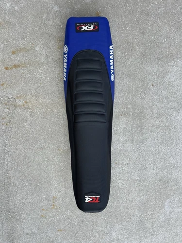 10-13 YAMAHA YZ450F YZ 450 F Seat Assembly Compete 33D-24710-00-00 B - Picture 3 of 5