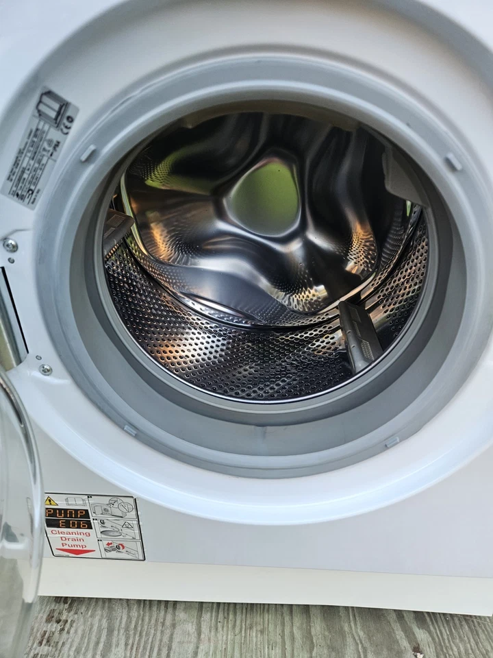 BOSCH White Integrated Washer/Dryer (used)  - Image 4 of 4