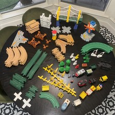 Huge Geo Trax Lot -  Trains  People Bridge Buildings Accessories Tracks Etc