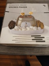 Sharper Image Smores Maker mit vier Spießen, elektrisch steckbar, integriertes Servieren