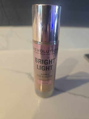 Revolution Bright Light 4 In 1 Face Glow Illuminate Medium NEW SEALED Makeup 