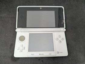 B3008 Nintendo 3DS console Pure White Japan w/memory 4GB fx
