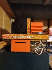 Kenner Betty Crocker Vintage Easy-Bake Oven Toy Kitchen Appliance