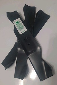 46" Blade Set Star Center Hole OEM-753-0571 NEW, OPEN BOX