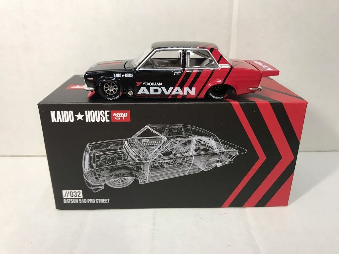 MINIGT 街道ハウス DATSUN 510 STREET チェイス CHASE CAR 1/64
