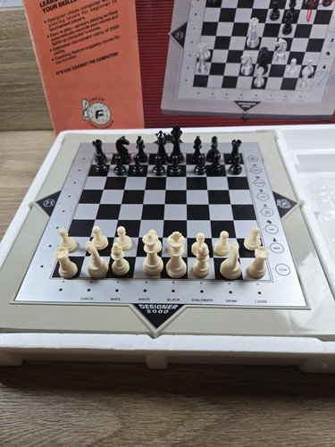 Vintage FIDELITY Electronic Chess Computer DESIGNER 2000 Franco Rocco USA Made - Picture 4 of 10