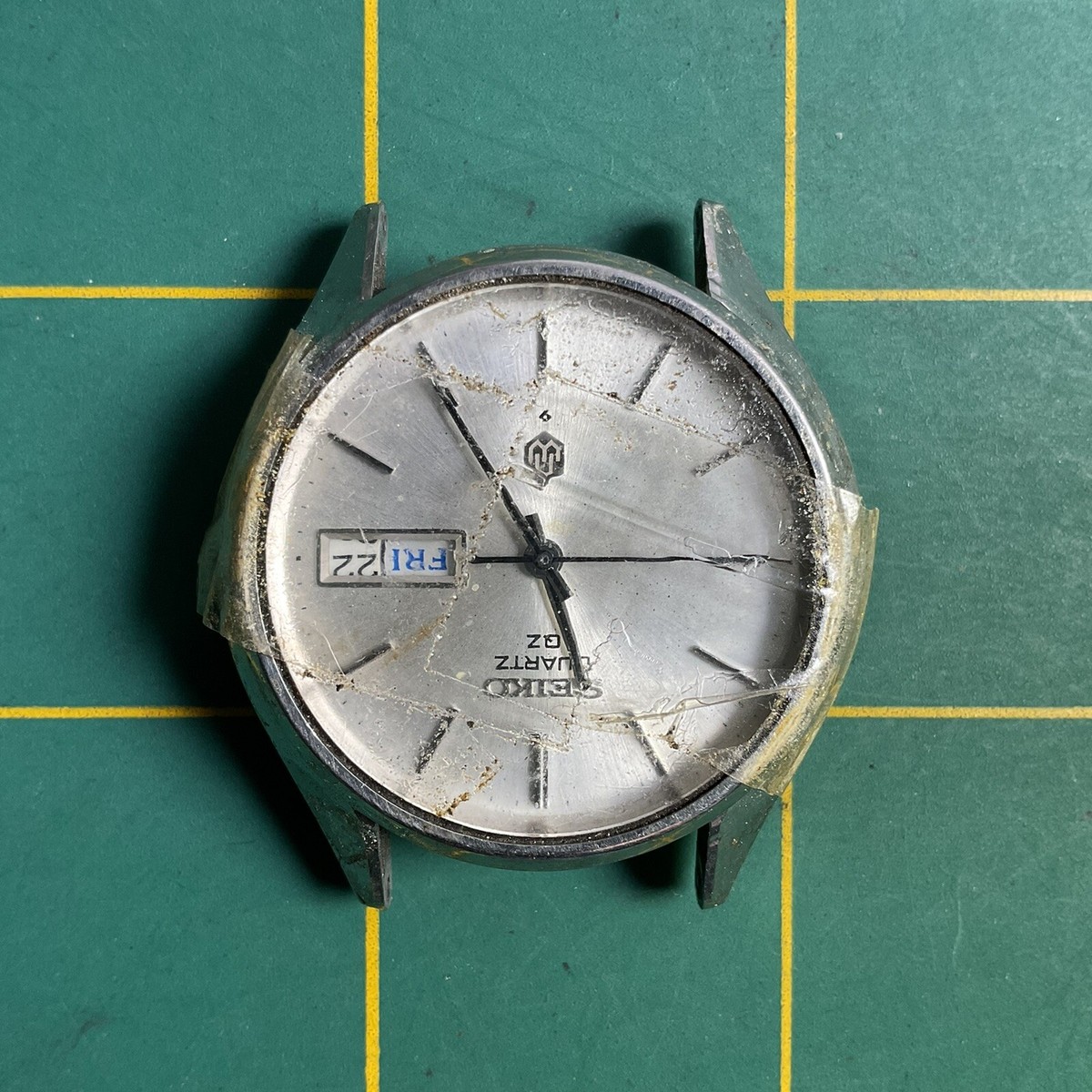 VINTAGE SEIKO QUARTZ QZ 0923-8000 FOR PARTS OR REPAIR WATCH JAPAN