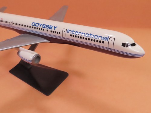 Odyssey International Boeing C-FNBC 757 Plastic Model 1:250 Scale 9" Long - Picture 3 of 13