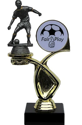 LÜCK POKALE Fairplaypokal Fußball Pokal mit Gravur und Figur Mann oder Frau