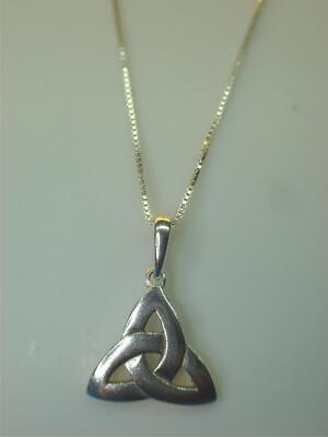 SOLVAR STERLING SILVER CELTIC SYMBOL PENDANT WITH 18'' STERLING CHAIN