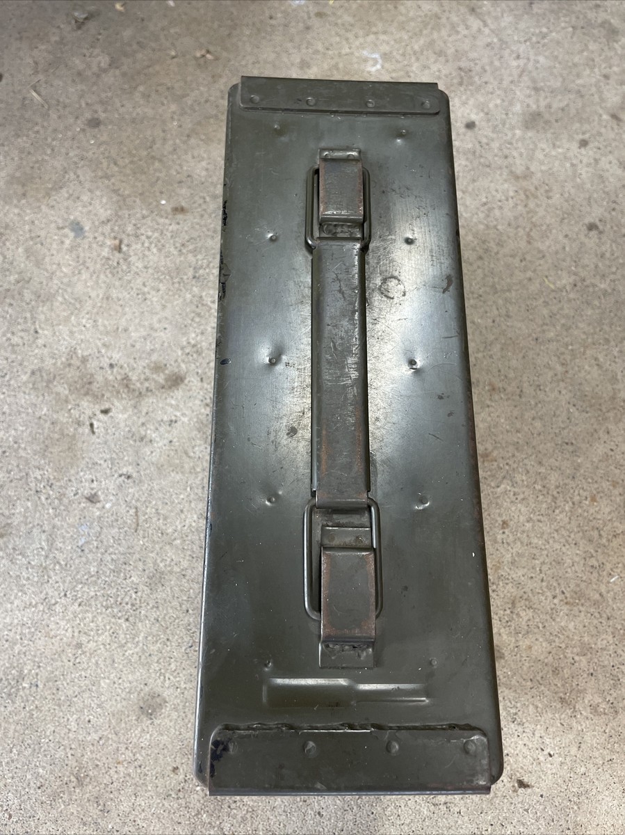Vintage Metal Military 30 Cal. Ammo Ammunition Can Box