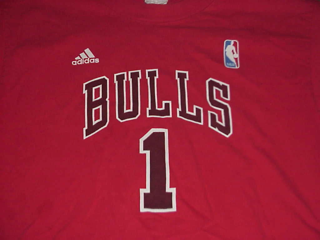 Derrick Rose #1 - CHICAGO BULLS (NBA) === Adidas Youth T-Shirt