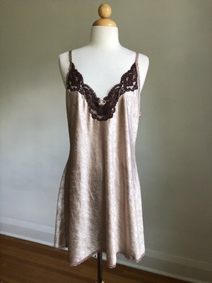 GORGEOUS VTG Dominique & Simone Hand-dyed Silky Satin & Lace Chemise Lingerie M
