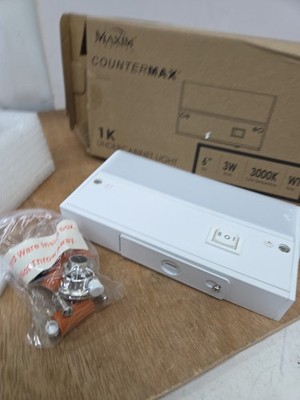 Maxim CounterMax 1K 6'' Wide White LED Under Cabinet Light